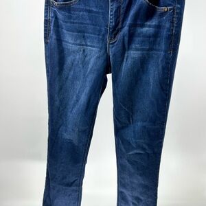 Democracy woman’s dark wash jeans size 6 ab solution